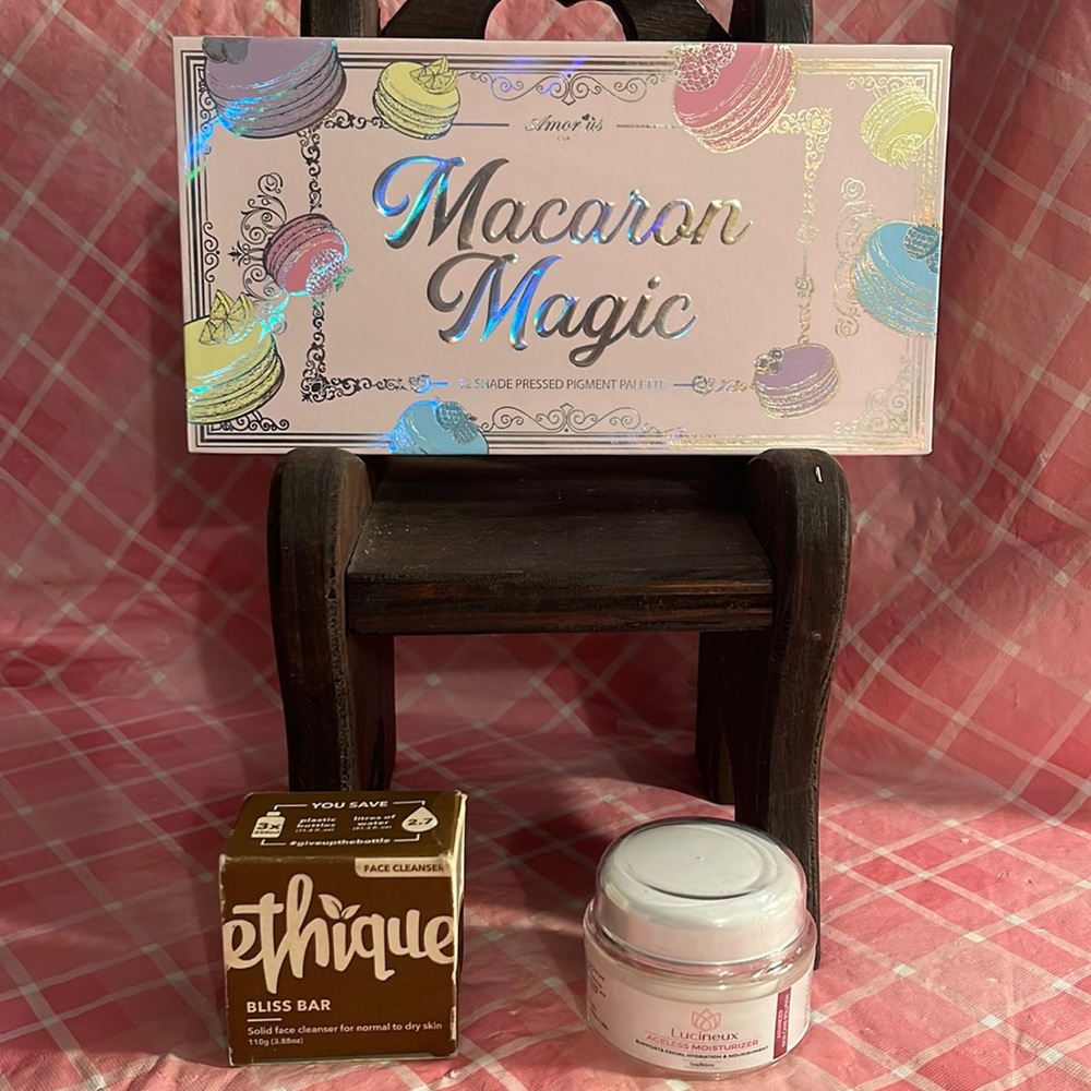🎈SALE🎈🎀#29.MAKEUP GRAB BAG🎀